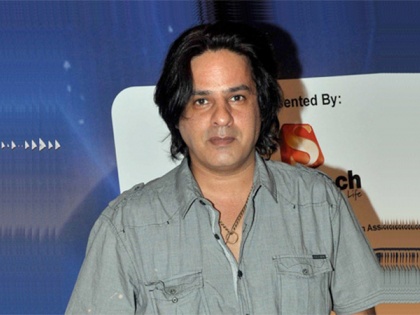 Rahul Roy’s right side affected after brain stroke, actor's recovery moving at slow pace | Rahul Roy’s right side affected after brain stroke, actor's recovery moving at slow pace