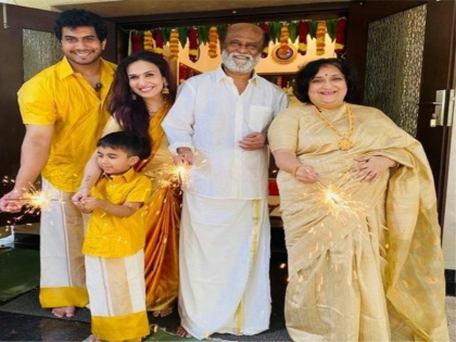 Superstar Rajinikanth celebrates Diwali by bursting crackers outside his residence with family | Superstar Rajinikanth celebrates Diwali by bursting crackers outside his residence with family