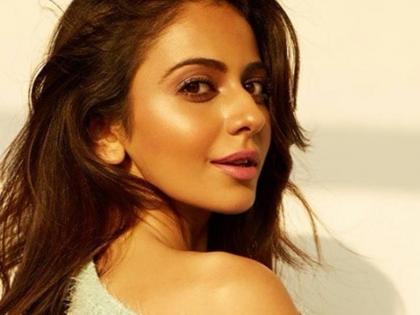 Rakul Preet Singh new picture sparks lip surgery rumours, actress refuses to comment | Rakul Preet Singh new picture sparks lip surgery rumours, actress refuses to comment