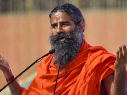 Yoga guru Ramdev apologises for remark on women after notice sent by State Commission for Women panel | Yoga guru Ramdev apologises for remark on women after notice sent by State Commission for Women panel
