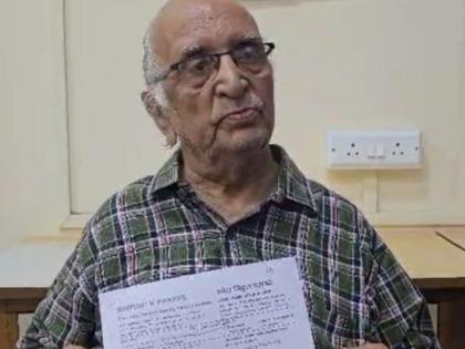 Dombivli Senior Citizen Faces Disrespect for Speaking Marathi at Mumbai Exhibition, Files Complaint | Dombivli Senior Citizen Faces Disrespect for Speaking Marathi at Mumbai Exhibition, Files Complaint Dombivli Senior Citizen Faces Disrespect for Speaking Marathi at Mumbai Exhibition, Files Complaint | Dombivli Senior Citizen Faces Disrespect for Speaking Marathi at Mumbai Exhibition, Files Complaint