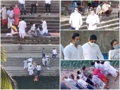 Ranbir Kapoor immerses Rishi Kapoor’s ashes as Kapoor family performs final rites in Mumbai | Ranbir Kapoor immerses Rishi Kapoor’s ashes as Kapoor family performs final rites in Mumbai