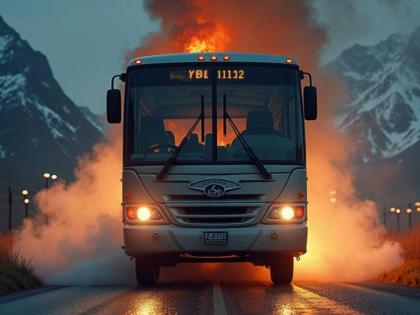 Jharkhand News: Over 40 Passengers Escape After Bus Erupts in Flames Near Ranchi, Short Circuit Suspected | Jharkhand News: Over 40 Passengers Escape After Bus Erupts in Flames Near Ranchi, Short Circuit Suspected Jharkhand News: Over 40 Passengers Escape After Bus Erupts in Flames Near Ranchi, Short Circuit Suspected | Jharkhand News: Over 40 Passengers Escape After Bus Erupts in Flames Near Ranchi, Short Circuit Suspected