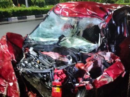 Telangana Accident: 4 Killed, One Injured In Collision Between Car and Lorry at Bonguluru Gate in Rangareddy | Telangana Accident: 4 Killed, One Injured In Collision Between Car and Lorry at Bonguluru Gate in Rangareddy
