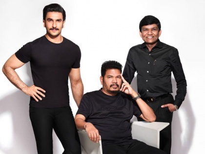 Ranveer Singh announces new film, remake of Tamil blockbuster ‘Anniyan’ with Shankar | Ranveer Singh announces new film, remake of Tamil blockbuster ‘Anniyan’ with Shankar