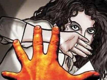 Shocking! Surat: Cop rapes woman for not wearing mask | Shocking! Surat: Cop rapes woman for not wearing mask
