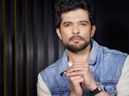 Raqesh Bapat hospitalised after he complains of excruciating pain due to kidney stone | Raqesh Bapat hospitalised after he complains of excruciating pain due to kidney stone