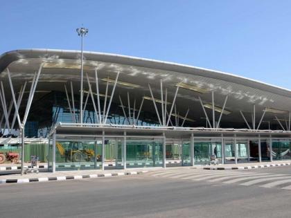 Republic Day Holiday: Bengaluru Airport Issues Advisory Ahead of Long Weekend | Republic Day Holiday: Bengaluru Airport Issues Advisory Ahead of Long Weekend Republic Day Holiday: Bengaluru Airport Issues Advisory Ahead of Long Weekend | Republic Day Holiday: Bengaluru Airport Issues Advisory Ahead of Long Weekend