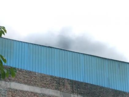 Delhi: Fire Breaks Out in Factory Near Rithala Metro Station, 15 Fire Tenders Rushed To Spot | Delhi: Fire Breaks Out in Factory Near Rithala Metro Station, 15 Fire Tenders Rushed To Spot Delhi: Fire Breaks Out in Factory Near Rithala Metro Station, 15 Fire Tenders Rushed To Spot | Delhi: Fire Breaks Out in Factory Near Rithala Metro Station, 15 Fire Tenders Rushed To Spot