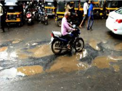 Pune: Contractor responsible for potholes in Pune; 11 notice sent to contractors | Pune: Contractor responsible for potholes in Pune; 11 notice sent to contractors