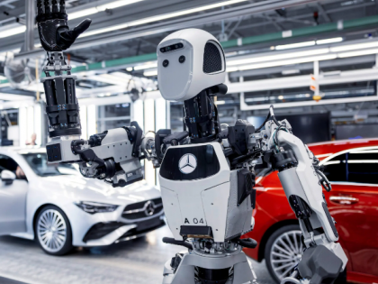 Mercedes-Benz to Pilot Apptronik's Apollo Humanoid Robots in Factories (Watch Video) | Mercedes-Benz to Pilot Apptronik's Apollo Humanoid Robots in Factories (Watch Video)