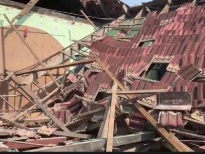 Jharkhand: Elderly Man Dies as Roof of Abandoned School Collapses Amid Heavy Rain in Ranchi; Two Others Hospitalized | Jharkhand: Elderly Man Dies as Roof of Abandoned School Collapses Amid Heavy Rain in Ranchi; Two Others Hospitalized Jharkhand: Elderly Man Dies as Roof of Abandoned School Collapses Amid Heavy Rain in Ranchi; Two Others Hospitalized | Jharkhand: Elderly Man Dies as Roof of Abandoned School Collapses Amid Heavy Rain in Ranchi; Two Others Hospitalized