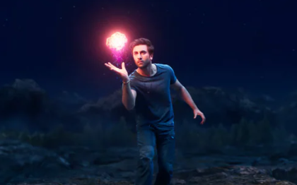 Brahmastra song Deva Deva: Ranbir Kapoor plays with fire, as he shows his Agni Astra | Brahmastra song Deva Deva: Ranbir Kapoor plays with fire, as he shows his Agni Astra