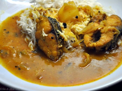 Durga Puja 2022: Enjoy the traditional bengali fish curry-rice this festive season | Durga Puja 2022: Enjoy the traditional bengali fish curry-rice this festive season