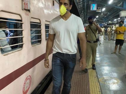 Coronavirus: Sonu Sood sends 1000 migrants in train from Uttar Pradesh and Bihar to their hometown