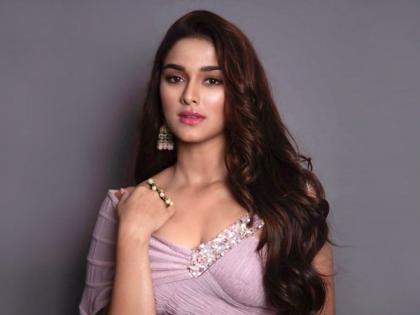 Husn Parcham to Tere Rang: 5 Times Saiee M Manjrekar Created a Frenzy With Her Dance Performances | Husn Parcham to Tere Rang: 5 Times Saiee M Manjrekar Created a Frenzy With Her Dance Performances Husn Parcham to Tere Rang: 5 Times Saiee M Manjrekar Created a Frenzy With Her Dance Performances | Husn Parcham to Tere Rang: 5 Times Saiee M Manjrekar Created a Frenzy With Her Dance Performances