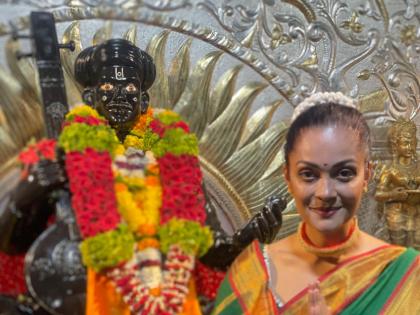 Sheena Chohan Seeks Blessings for Her Film at Sant Tukaram’s Birthplace — on Her Birthday | Sheena Chohan Seeks Blessings for Her Film at Sant Tukaram’s Birthplace — on Her Birthday