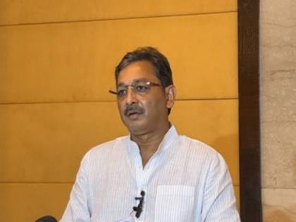 Sambhajiraje Chhatrapati Raje takes the lead for Maratha Reservation, calls for meeting of MPs | Sambhajiraje Chhatrapati Raje takes the lead for Maratha Reservation, calls for meeting of MPs