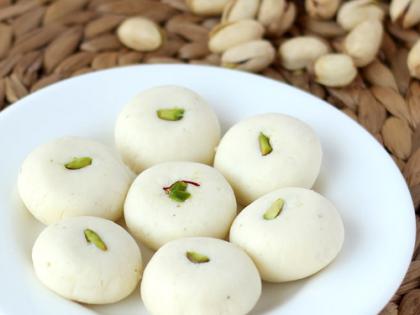Easy way to prepare Bengali sweet Sandesh during Durga Puja | Easy way to prepare Bengali sweet Sandesh during Durga Puja