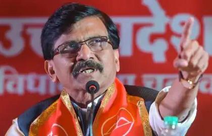 Sanjay Raut after portfolio allocation claims Shinde will be replaced, Ajit Pawar could become CM | Sanjay Raut after portfolio allocation claims Shinde will be replaced, Ajit Pawar could become CM