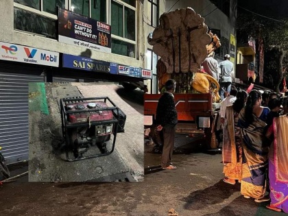 Satara: Nine children sustain burns as generator catches fire during Durga idol immersion procession | Satara: Nine children sustain burns as generator catches fire during Durga idol immersion procession