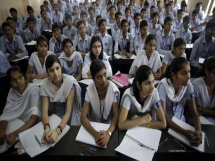 Assam govt to give Rs 100 to every girl student to attend school | Assam govt to give Rs 100 to every girl student to attend school