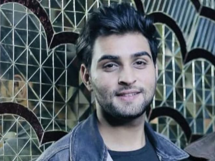 Makeup artist Arjun Verma is stepping big with his luxury cosmetic brand ‘Try Molecule’ | Makeup artist Arjun Verma is stepping big with his luxury cosmetic brand ‘Try Molecule’