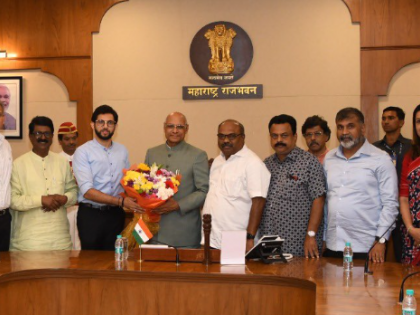 Shiv Sena (UBT) delegation meets Governor, demands probe into alleged BMC corruption | Shiv Sena (UBT) delegation meets Governor, demands probe into alleged BMC corruption