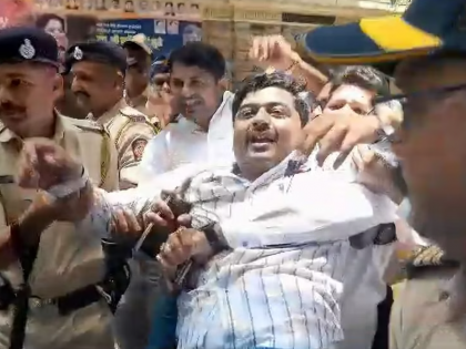 Mumbai police detain NCP activists outside party office, foiling planned protest | Mumbai police detain NCP activists outside party office, foiling planned protest Mumbai police detain NCP activists outside party office, foiling planned protest | Mumbai police detain NCP activists outside party office, foiling planned protest