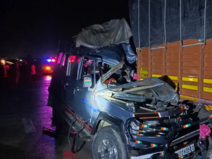 Tragic collision on Samruddhi highway results in multiple fatalities and injuries | Tragic collision on Samruddhi highway results in multiple fatalities and injuries