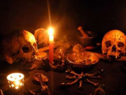 Black magic horror in Chhatrapati Sambhajinagar: Mother tries to burn daughter alive for wealth | Black magic horror in Chhatrapati Sambhajinagar: Mother tries to burn daughter alive for wealth Black magic horror in Chhatrapati Sambhajinagar: Mother tries to burn daughter alive for wealth | Black magic horror in Chhatrapati Sambhajinagar: Mother tries to burn daughter alive for wealth