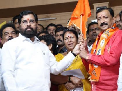 Mumbai: Ex-Shiv Sena (UBT) corporator Upendra Sawant joins Shinde-led Shiv Sena | Mumbai: Ex-Shiv Sena (UBT) corporator Upendra Sawant joins Shinde-led Shiv Sena