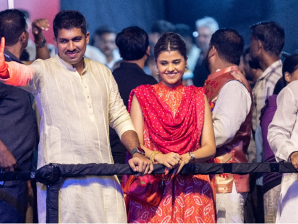 Punit Balan's Dahi Handi draws attention of Pune | Punit Balan's Dahi Handi draws attention of Pune