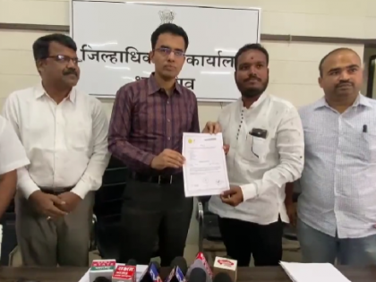 Watch: First Kunbi certificate issued to man from Maratha community in Dharashiv district | Watch: First Kunbi certificate issued to man from Maratha community in Dharashiv district
