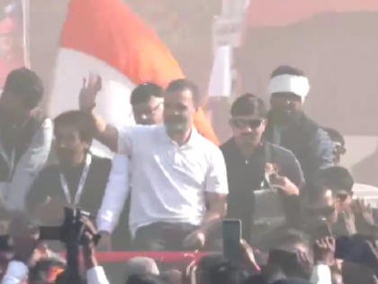 Rahul Gandhi's 'Bharat Jodo Nyay Yatra' Enters Third Day in Jharkhand, Resumes from Dhanbad | Rahul Gandhi's 'Bharat Jodo Nyay Yatra' Enters Third Day in Jharkhand, Resumes from Dhanbad