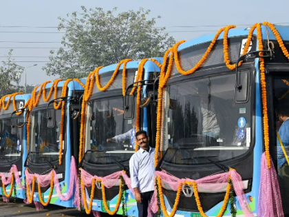 Delhi Now Boasts Largest Electric Bus Fleet in India with Launch of 350 New Buses | Delhi Now Boasts Largest Electric Bus Fleet in India with Launch of 350 New Buses