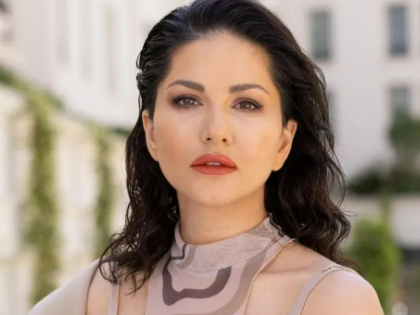 Fake Admit Card Featuring Sunny Leone Circulates Online for UP Police Exam | Fake Admit Card Featuring Sunny Leone Circulates Online for UP Police Exam