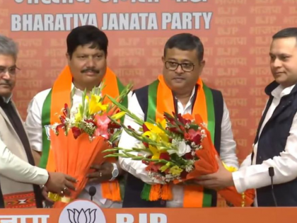 TMC Leaders Arjun Singh and Dibyendu Adhikari Join BJP Ahead of 2024 Lok Sabha Elections | TMC Leaders Arjun Singh and Dibyendu Adhikari Join BJP Ahead of 2024 Lok Sabha Elections
