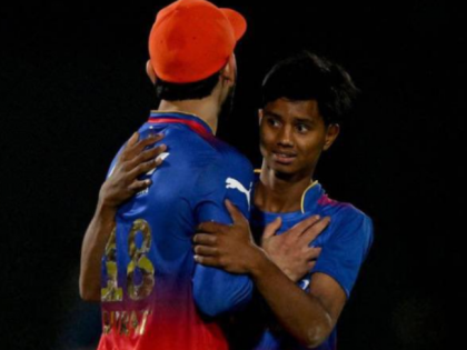 WATCH: Fan Breaches Security To Hug Virat Kohli During RCB vs RR IPL 2024 Match, Video Goes Viral | WATCH: Fan Breaches Security To Hug Virat Kohli During RCB vs RR IPL 2024 Match, Video Goes Viral