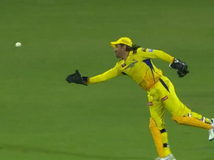 Netzines Reacts as MS Dhoni Drops Simple Catch Off Andre Russell in CSK vs KKR IPL 2024 Clash (See Tweets) | Netzines Reacts as MS Dhoni Drops Simple Catch Off Andre Russell in CSK vs KKR IPL 2024 Clash (See Tweets)