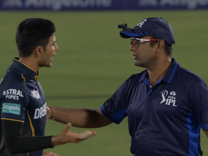 IPL 2024: Shubman Gill Engages in Heated Exchange with Umpire Over Wide Call in RR vs GT Match (Watch Video) | IPL 2024: Shubman Gill Engages in Heated Exchange with Umpire Over Wide Call in RR vs GT Match (Watch Video)