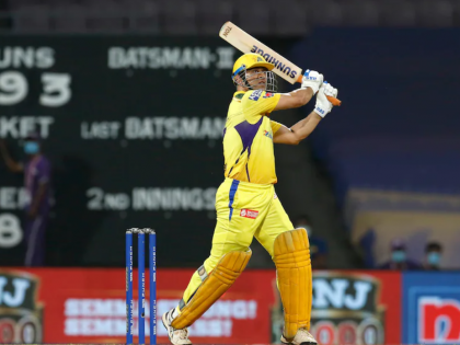 IPL 2024: MS Dhoni Teaches Fan His Iconic 'Helicopter Shot'; Video Goes Viral | IPL 2024: MS Dhoni Teaches Fan His Iconic 'Helicopter Shot'; Video Goes Viral