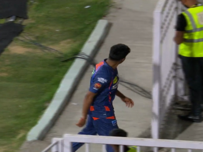 Mayank Yadav Leaves Field Midway With Suspected Injury During LSG vs MI IPL 2024 Match | Mayank Yadav Leaves Field Midway With Suspected Injury During LSG vs MI IPL 2024 Match