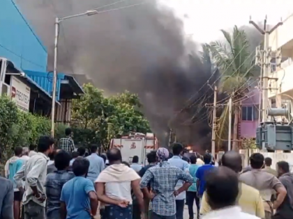 Tamil Nadu: Three Dead in Thiruvallur Paint Factory Fire | Tamil Nadu: Three Dead in Thiruvallur Paint Factory Fire Tamil Nadu: Three Dead in Thiruvallur Paint Factory Fire | Tamil Nadu: Three Dead in Thiruvallur Paint Factory Fire
