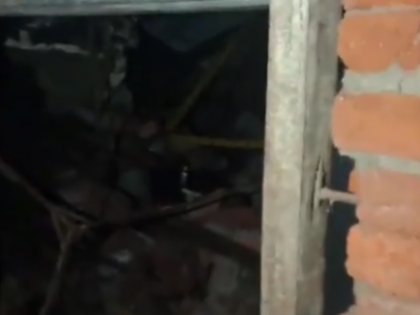 Meerut Building Collapse: Around Ten Trapped as Three-Storey Building Falls in Uttar Pradesh; Rescue Efforts Underway (Watch Video)