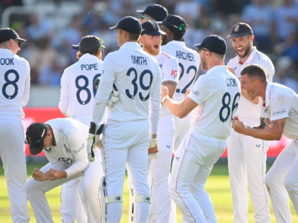 ENG vs IND, 3rd Test: India 112/8 at Lunch on Day 5 After Chris Woakes Removes Nitish Kumar Reddy (Watch Video) | ENG vs IND, 3rd Test: India 112/8 at Lunch on Day 5 After Chris Woakes Removes Nitish Kumar Reddy (Watch Video)