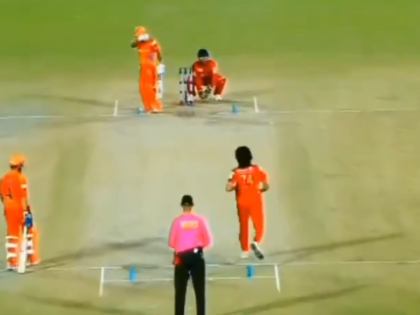 Delhi Premier League 2025: Digvesh Rathi and Ankit Kumar Involved in Heated On-Field Exchange (VIDEO) | Delhi Premier League 2025: Digvesh Rathi and Ankit Kumar Involved in Heated On-Field Exchange (VIDEO)