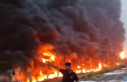 Gujarat Fire: Massive Blaze Erupts At Bharuch Industrial Unit, 15 Fire Engines Deployed (Watch Video) | Gujarat Fire: Massive Blaze Erupts At Bharuch Industrial Unit, 15 Fire Engines Deployed (Watch Video) Gujarat Fire: Massive Blaze Erupts At Bharuch Industrial Unit, 15 Fire Engines Deployed (Watch Video) | Gujarat Fire: Massive Blaze Erupts At Bharuch Industrial Unit, 15 Fire Engines Deployed (Watch Video)