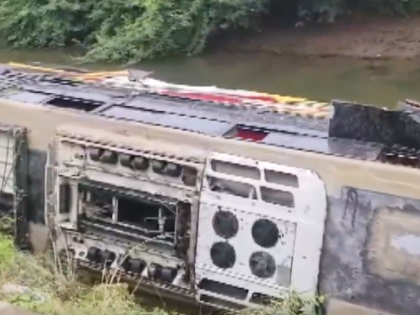 Tamil Nadu Bus Accident: Private Vehicle Carrying 31 Passengers Falls Into Canal in Tiruchirapalli | Tamil Nadu Bus Accident: Private Vehicle Carrying 31 Passengers Falls Into Canal in Tiruchirapalli Tamil Nadu Bus Accident: Private Vehicle Carrying 31 Passengers Falls Into Canal in Tiruchirapalli | Tamil Nadu Bus Accident: Private Vehicle Carrying 31 Passengers Falls Into Canal in Tiruchirapalli