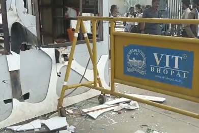 VIT Campus Unrest: Students Accuse Staff of Assault, Silence and Negligence; Holiday Declared After Riots | VIT Campus Unrest: Students Accuse Staff of Assault, Silence and Negligence; Holiday Declared After Riots